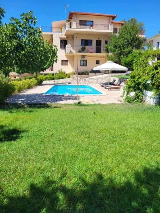 Apartment Elena's Summer House Marantochori