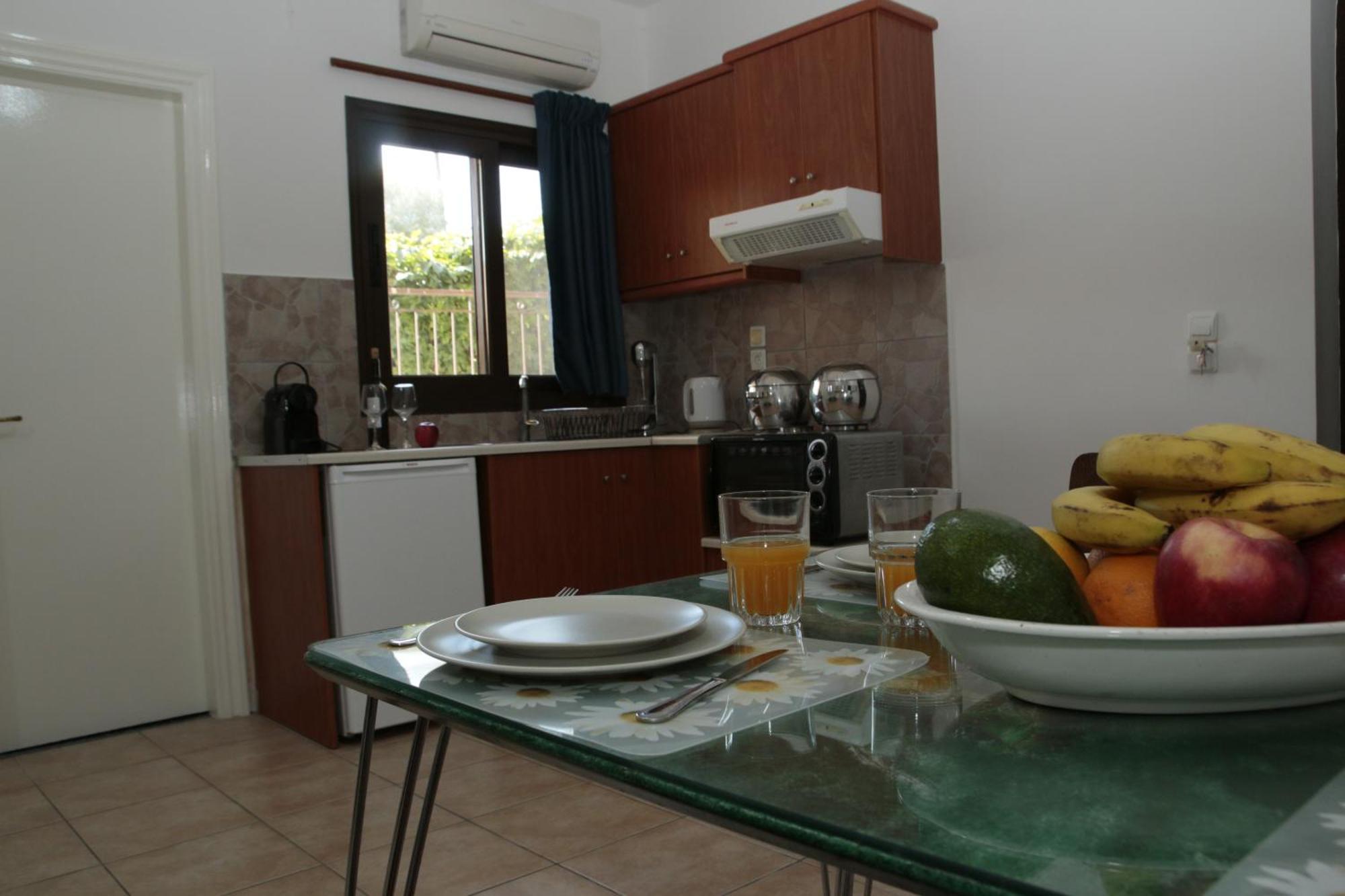 Elena's Summer House Apartment *